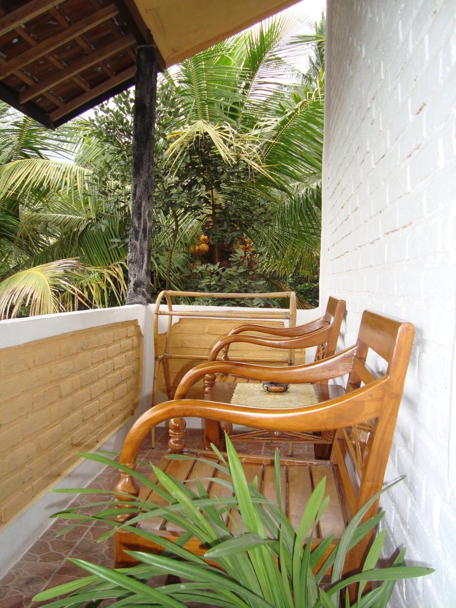 Taman Ayu Homestay Munduk Mitra Reddoorz Zewnętrze zdjęcie